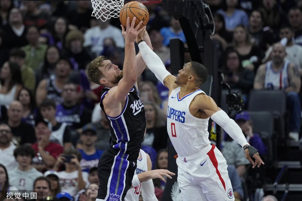 但在助攻传 但在助攻传