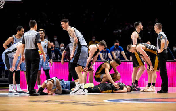 但球队中缺 但球队中缺